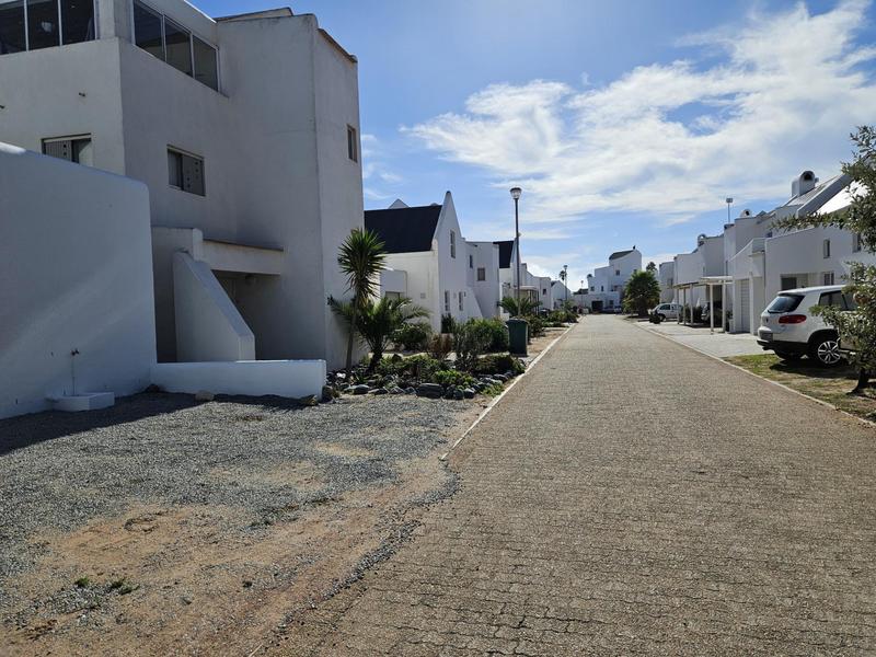 2 Bedroom Property for Sale in Lampiesbaai Western Cape